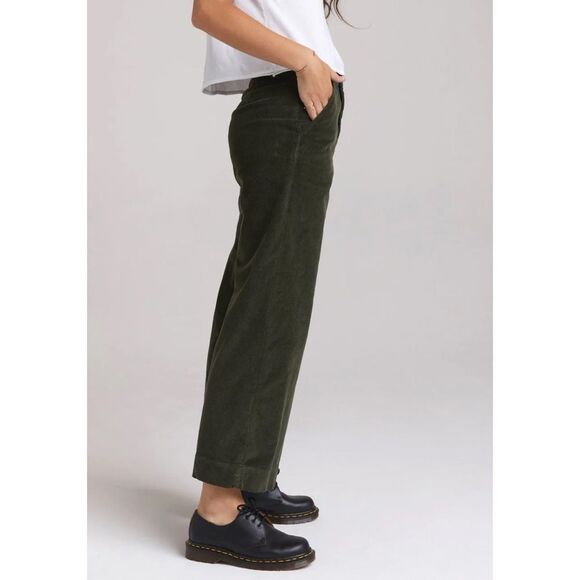BELLA DAHL - Wide Leg Crop Corduroy Trouser - Picture 5 of 7